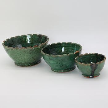 Handmade Moroccan Scalloped Bowl – Deep Moss Green (Small)